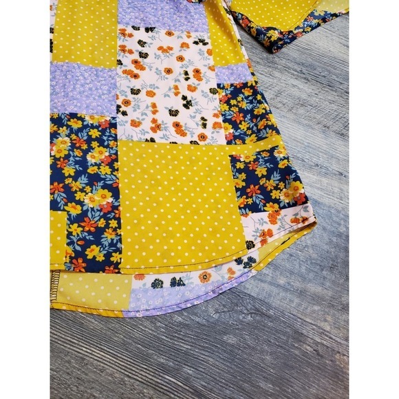 Andree by Unit Patchwork flare sleeve top Small - Picture 4 of 6